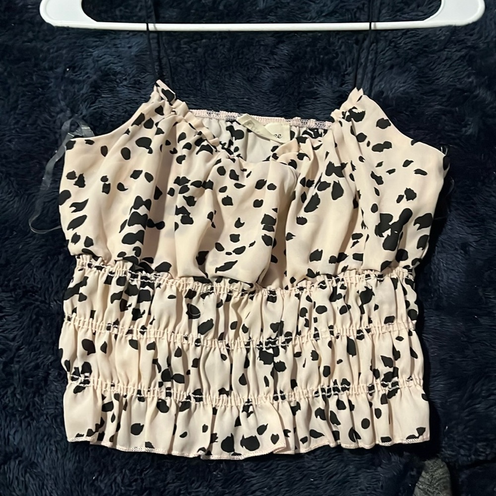 Pedal pattern dress top